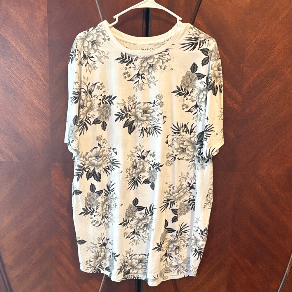 Floral Short-Sleeve Crewneck Tee